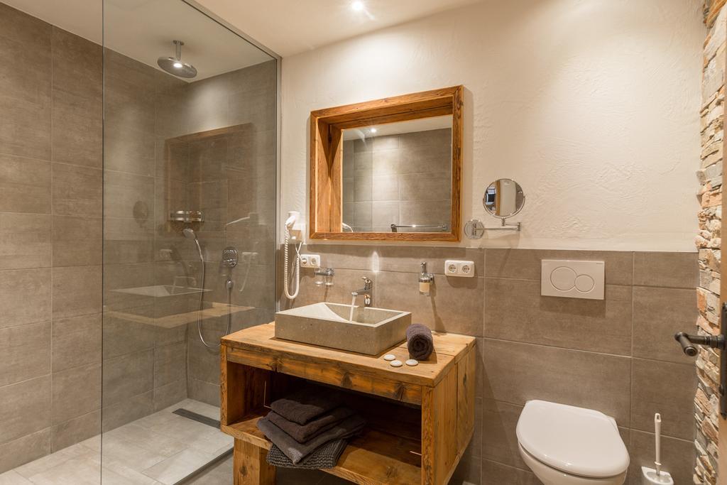 Bauernlodge Alpin Appartements Höfen Buitenkant foto